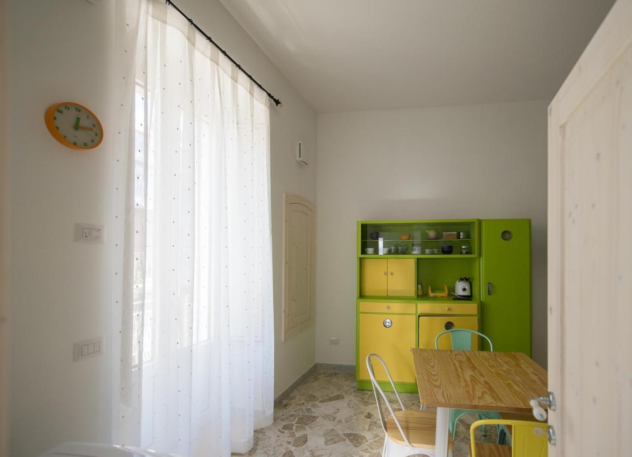 Ai Cappuccini Guest House Noicàttaro Buitenkant foto